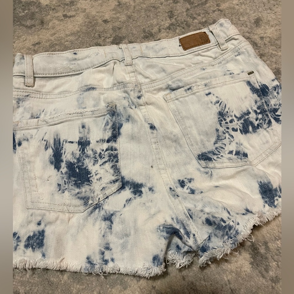 Garage GRG DNM Stretch Retro High Waist Jean Shorts